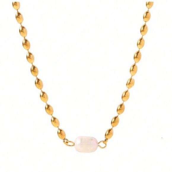 Yellow Gold Women's Luxury Vintage Style Gold Plated Stainless Steel Necklace - Picture 4 of 7